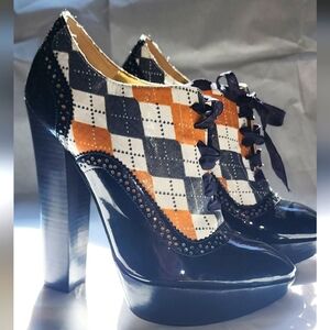 Zinc Polk Shoes Size 7